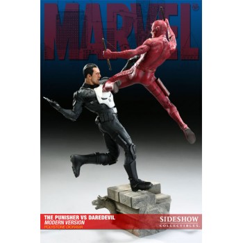 Marvel Diorama The Punisher vs. Daredevil Modern Version 42 cm